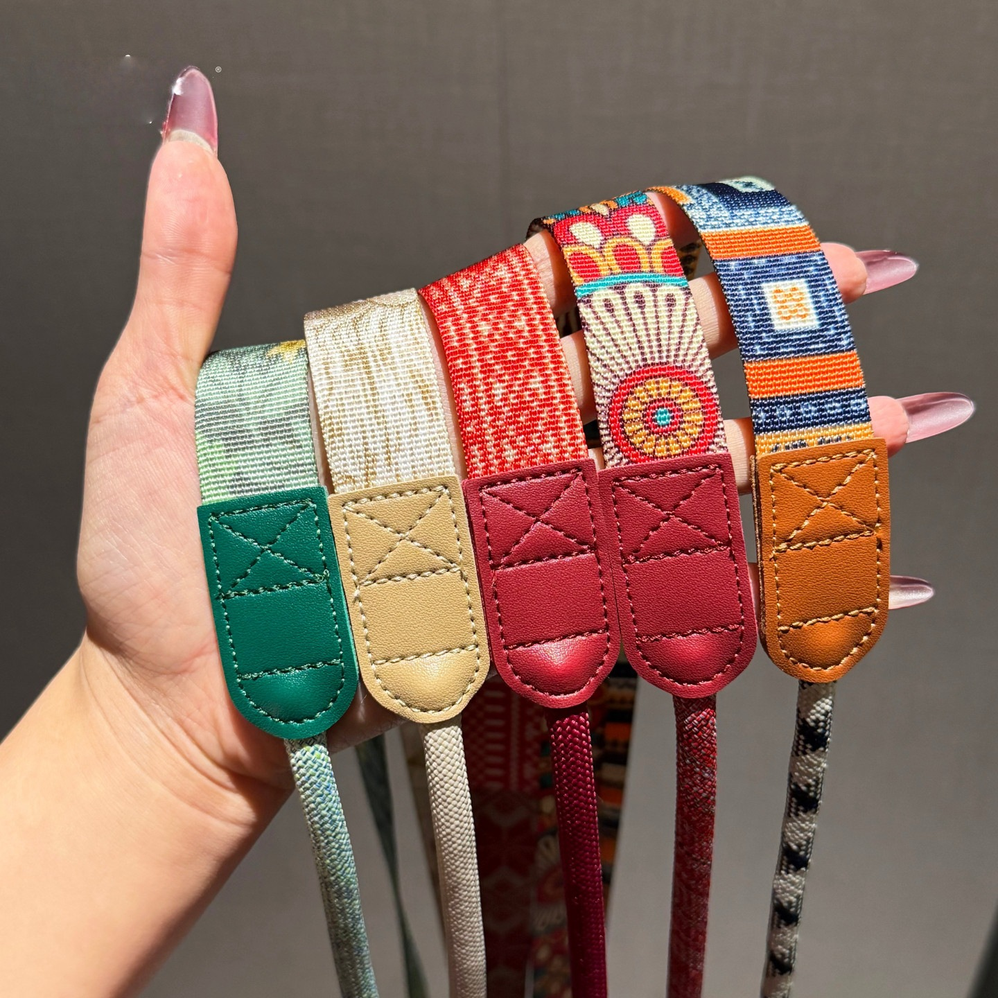 Custom Vintage Pattern Phone Crossbody Lanyard, Adjustable Anti-Lost Wrist Strap for Smartphones